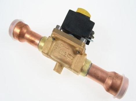 Electroválvula Castel, NC, conexiones para soldar 1,1/8" ODS, con bobina, 1099/9A6