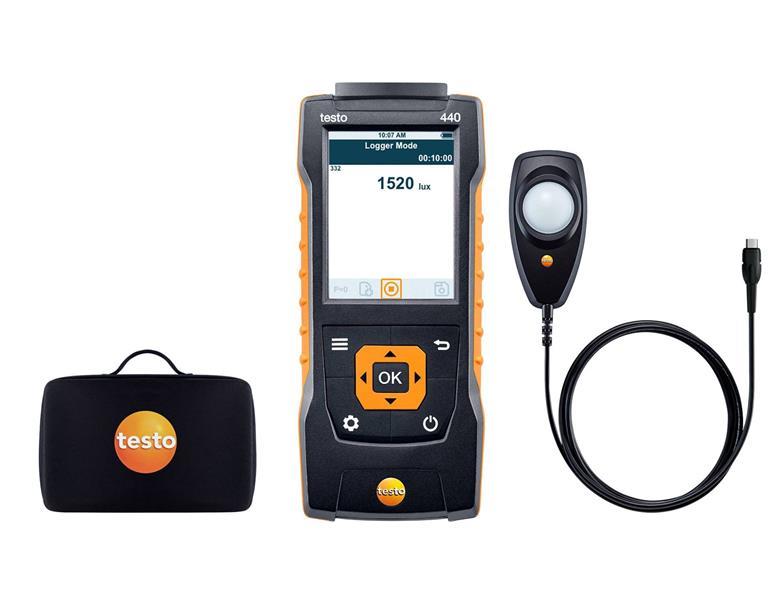 testo 440 Lux set illuminance measuring instrument in case - successor to testo 545