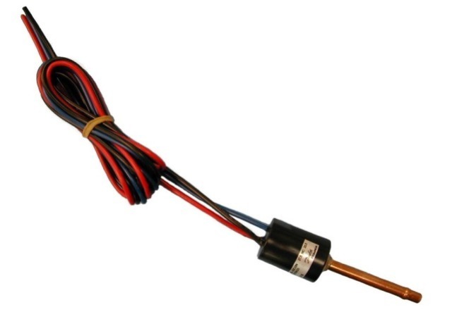 Pressostato a cartuccia Danfoss ACB-2UB521W 061F7521, ND 6 mm, connessione a saldare, 0,7 bar, con cavo da 1,5 m