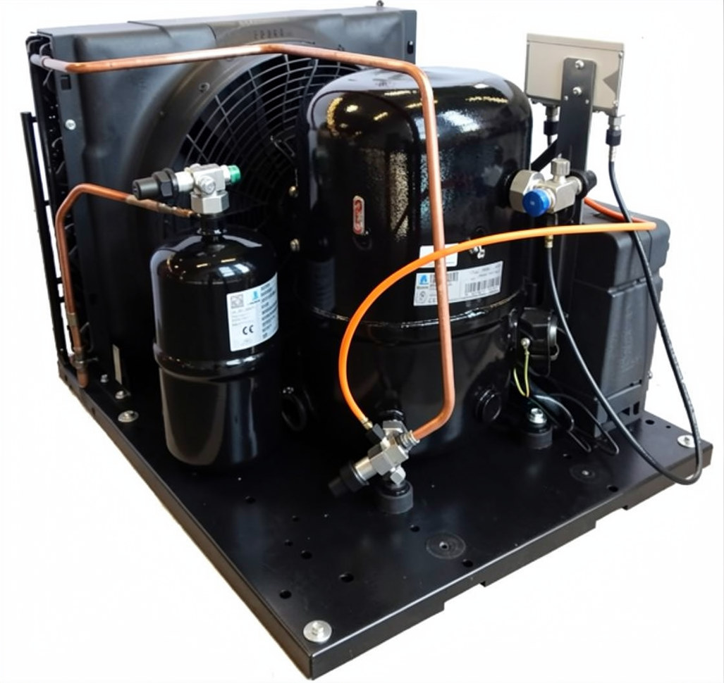 Kälteanlage, Kryo-Kompressor, Kühlsystem, Rohrleitungen, Behälter, Kälte-Klima-Kompressor, R-410A, Zylinder, Flüssigkeitskühlung, Kupferrohre