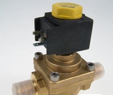Solenoid Valve Castel, NC, flare Connection 3/4”, with Coil, 1050/6A6