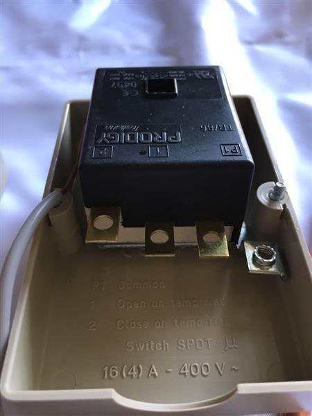 Thermostat différentiel PRODIGY F2000, -35/+35 °C, L = 1,5 m