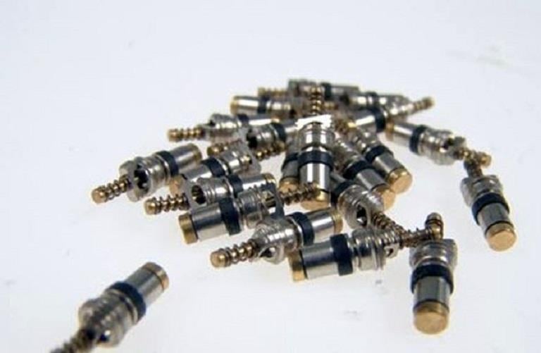 Filler neck (grader valve insert, valve core) - Valve 1/4 "M, R134a, R404A, R407C, 60 bar, 83959/A1