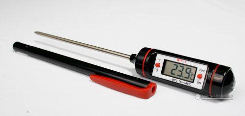 digital thermometer, -50/+300 °C, resolution 0.1 °C, needle, WT 1