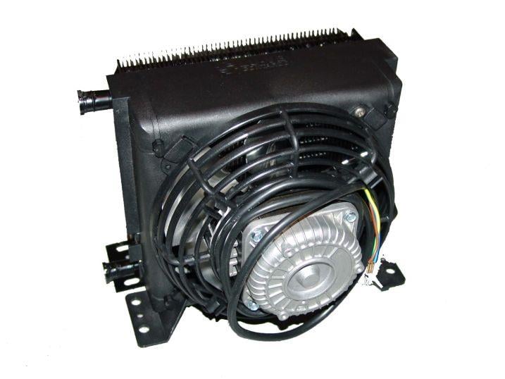 Condensador LU-VE STVF75,745W, 220 m³/h, válvula de ángulo 90